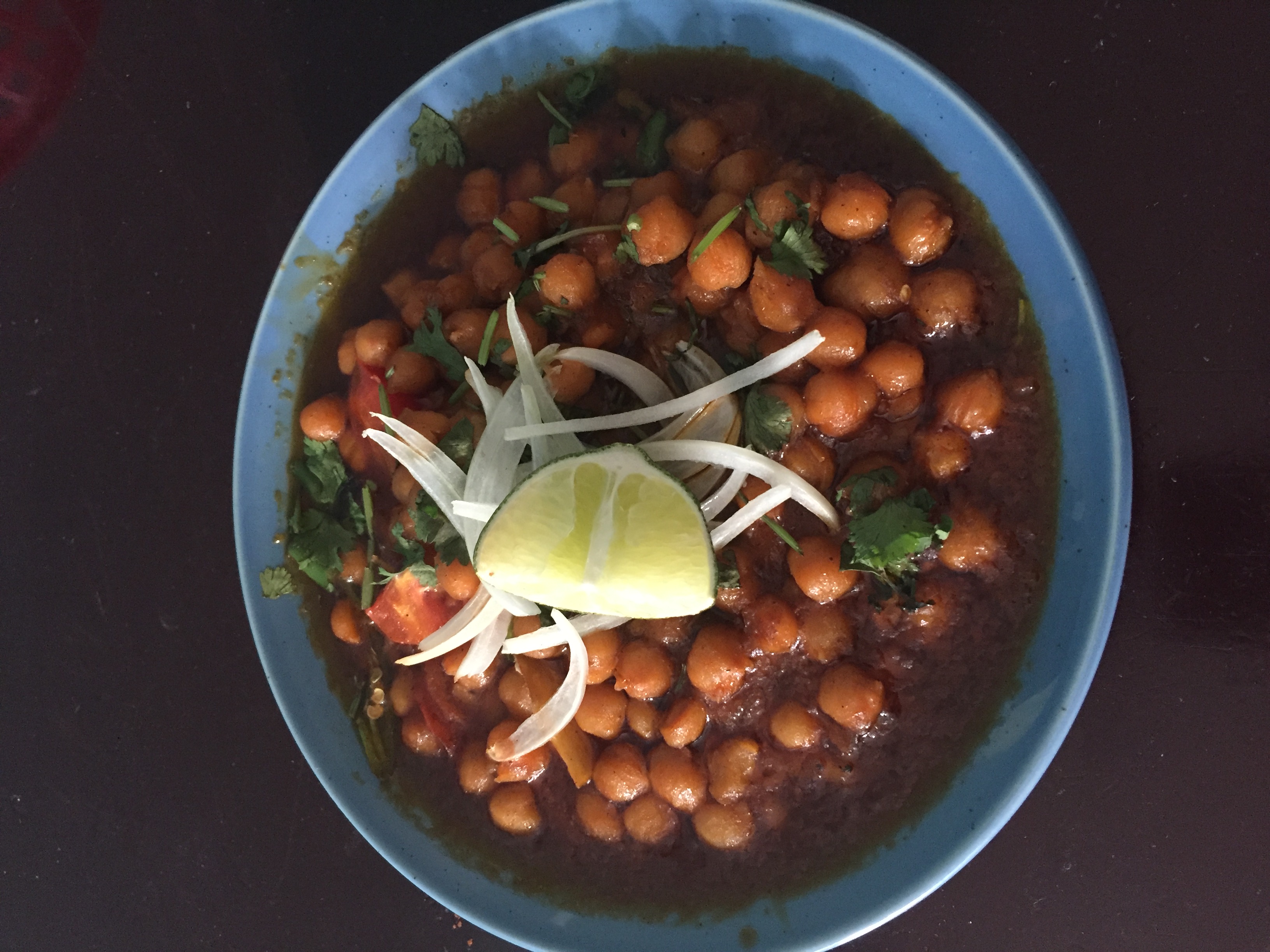 Order Channa Masala food online from Oberoi's Indian Food store, Chicago on bringmethat.com