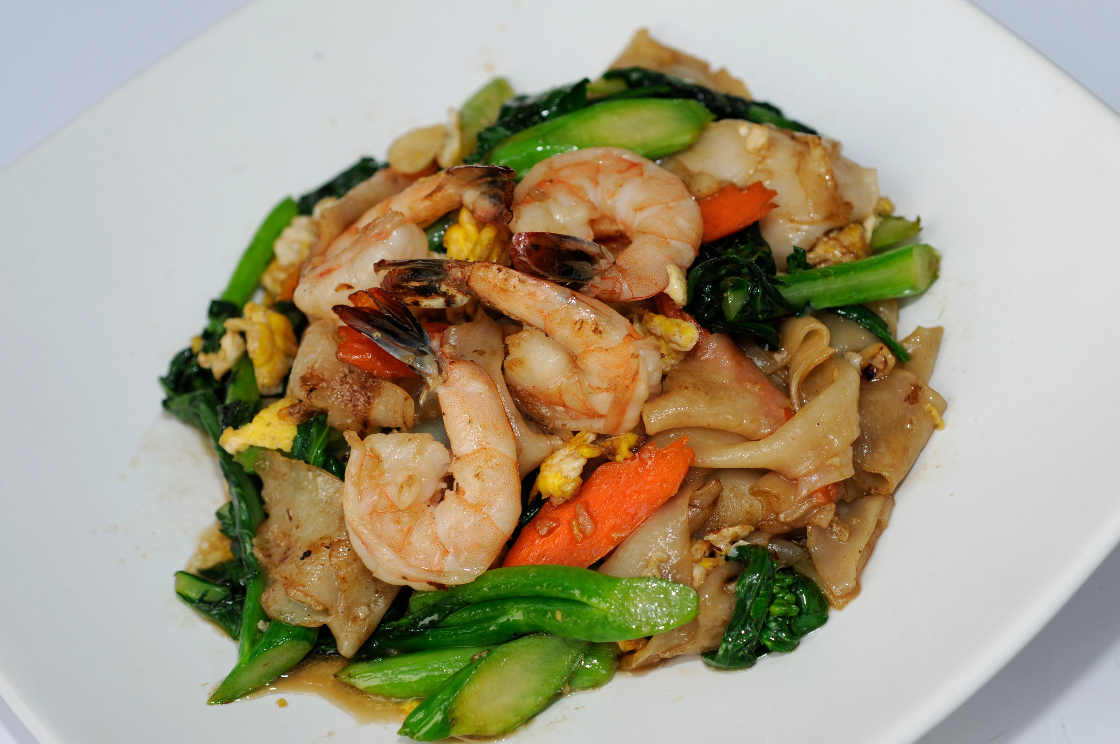 Order 44. Pad See Eiw food online from Thai Chef 2 store, San Francisco on bringmethat.com