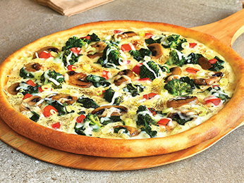 Order Veggie Alfredo Pizza food online from Pizza Bolis store, Manassas on bringmethat.com