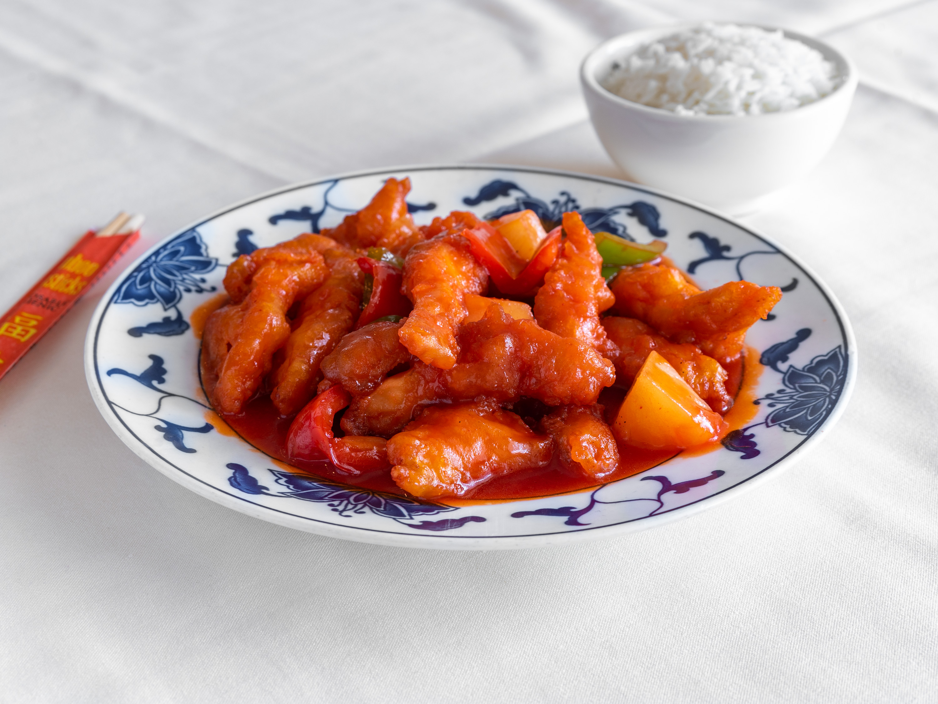 Order Sweet and Sour Chicken food online from Hunan Coventry store, Cleveland Heights on bringmethat.com