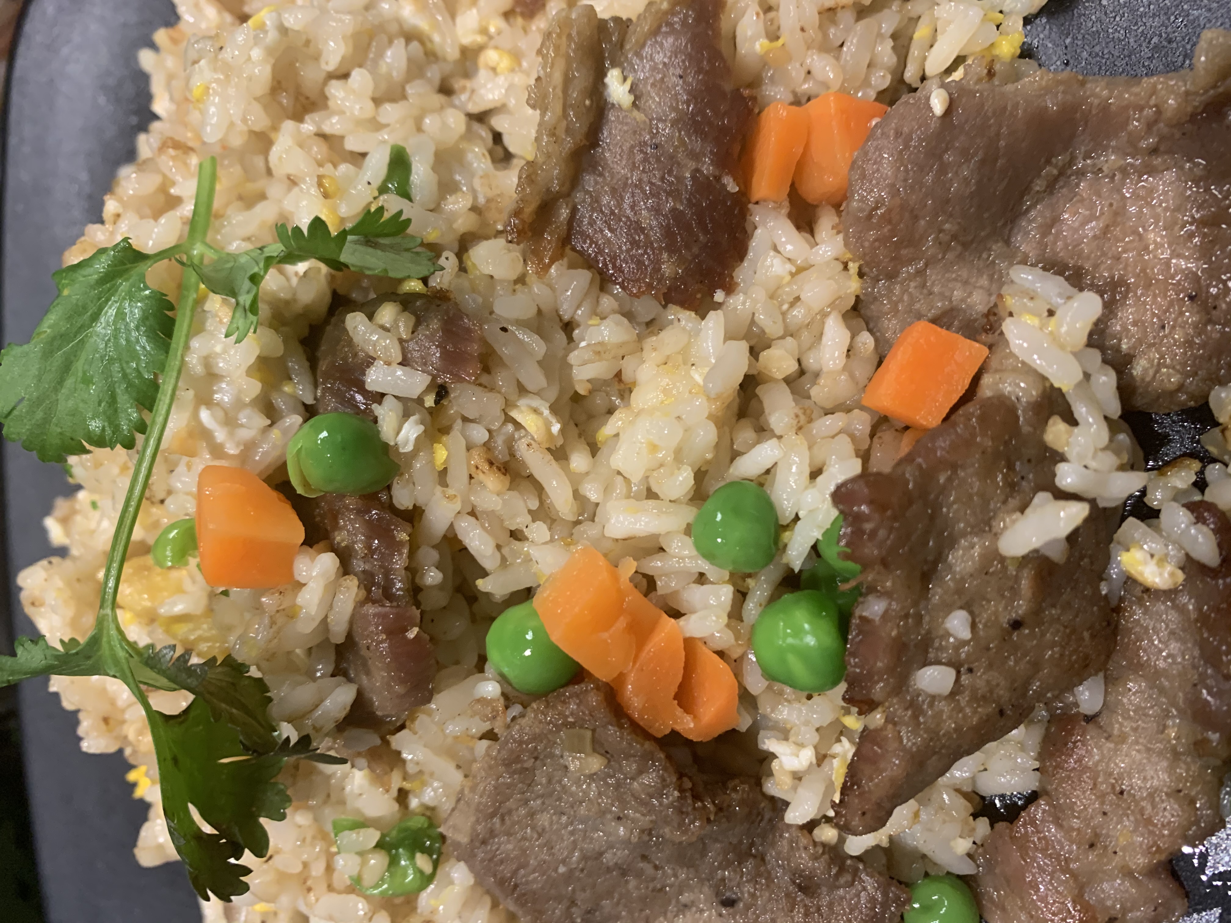 Order 13B. FRIED RICE WITH BEEF- COM CHIEN BO food online from PT Pho Express store, Buckeye on bringmethat.com