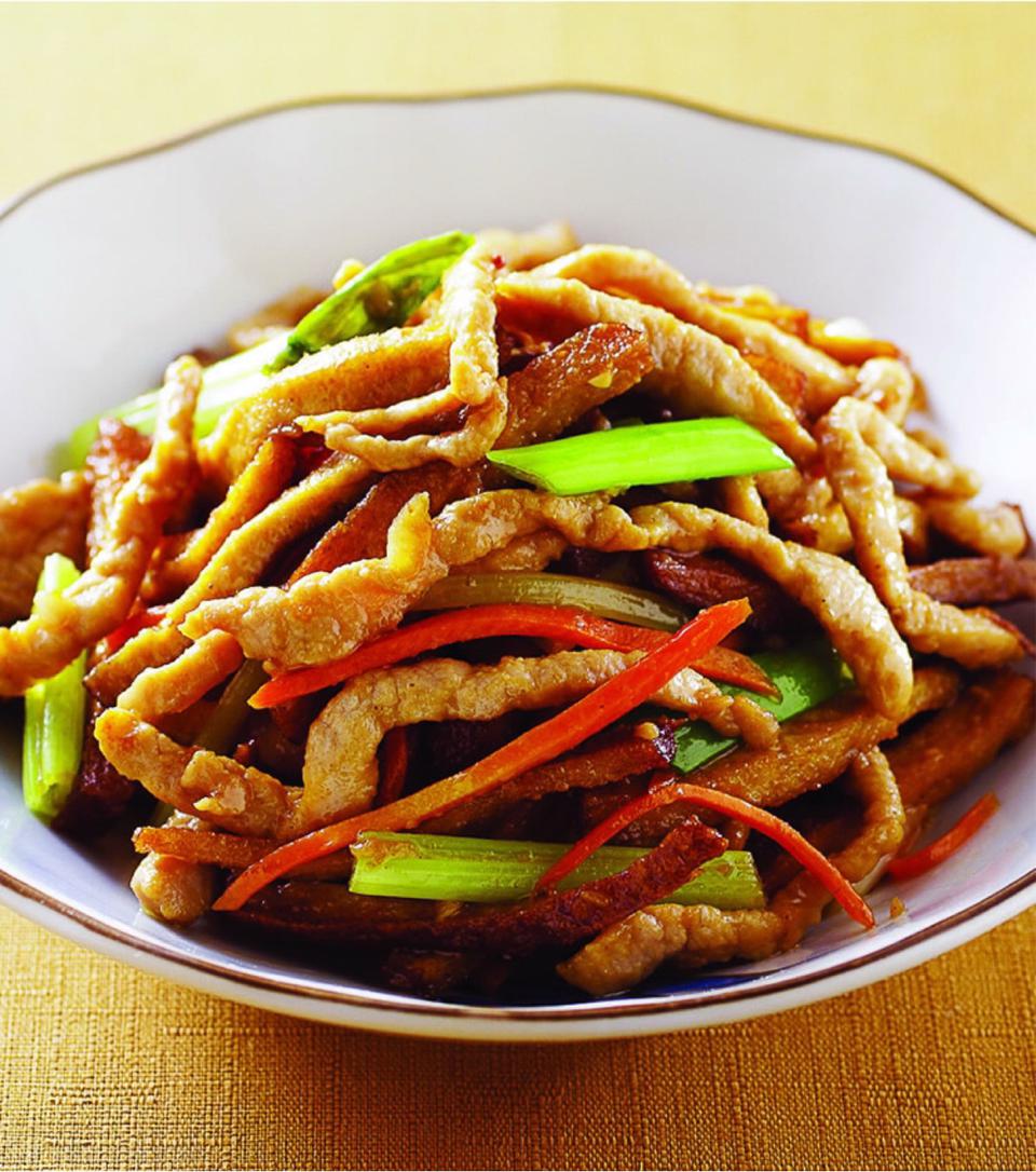 Order Shredded Pork with Dried Tofu香干肉丝 food online from Frice store, Riverside on bringmethat.com