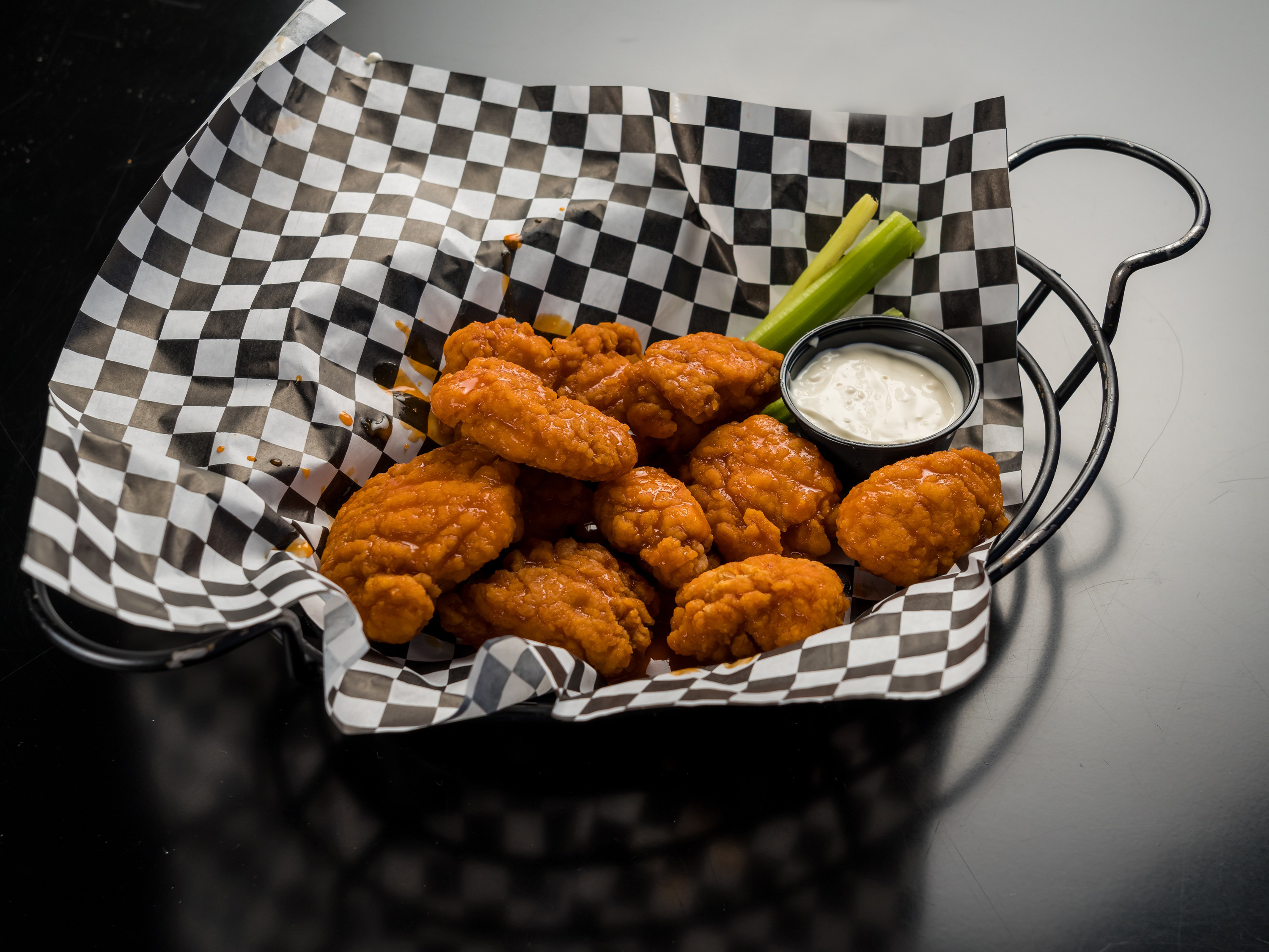 Order Boneless Wings food online from Rudi's store, Patchogue on bringmethat.com