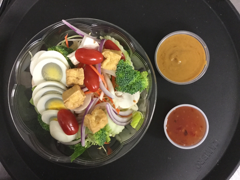 Order House Salad food online from Khao Hom Thai & Pho store, Billerica on bringmethat.com