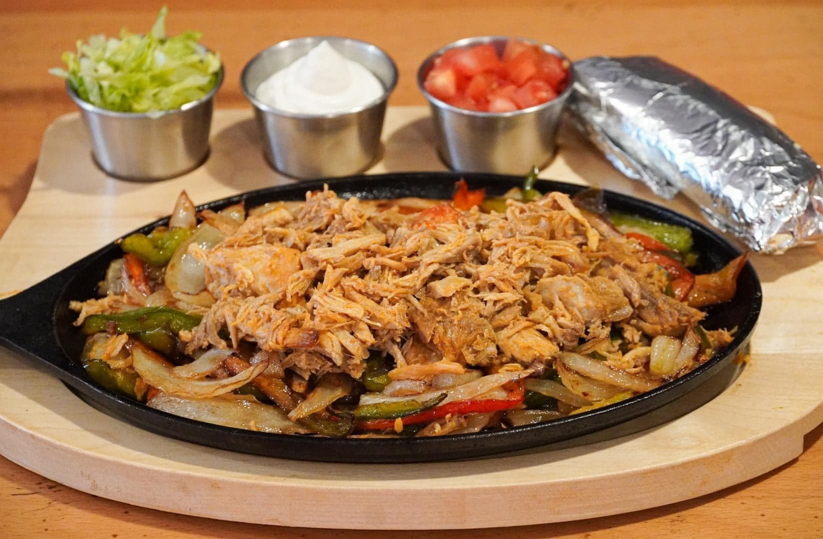 Order Grilled chicken fajita food online from Fridas Mexican Taqueria store, Telford on bringmethat.com