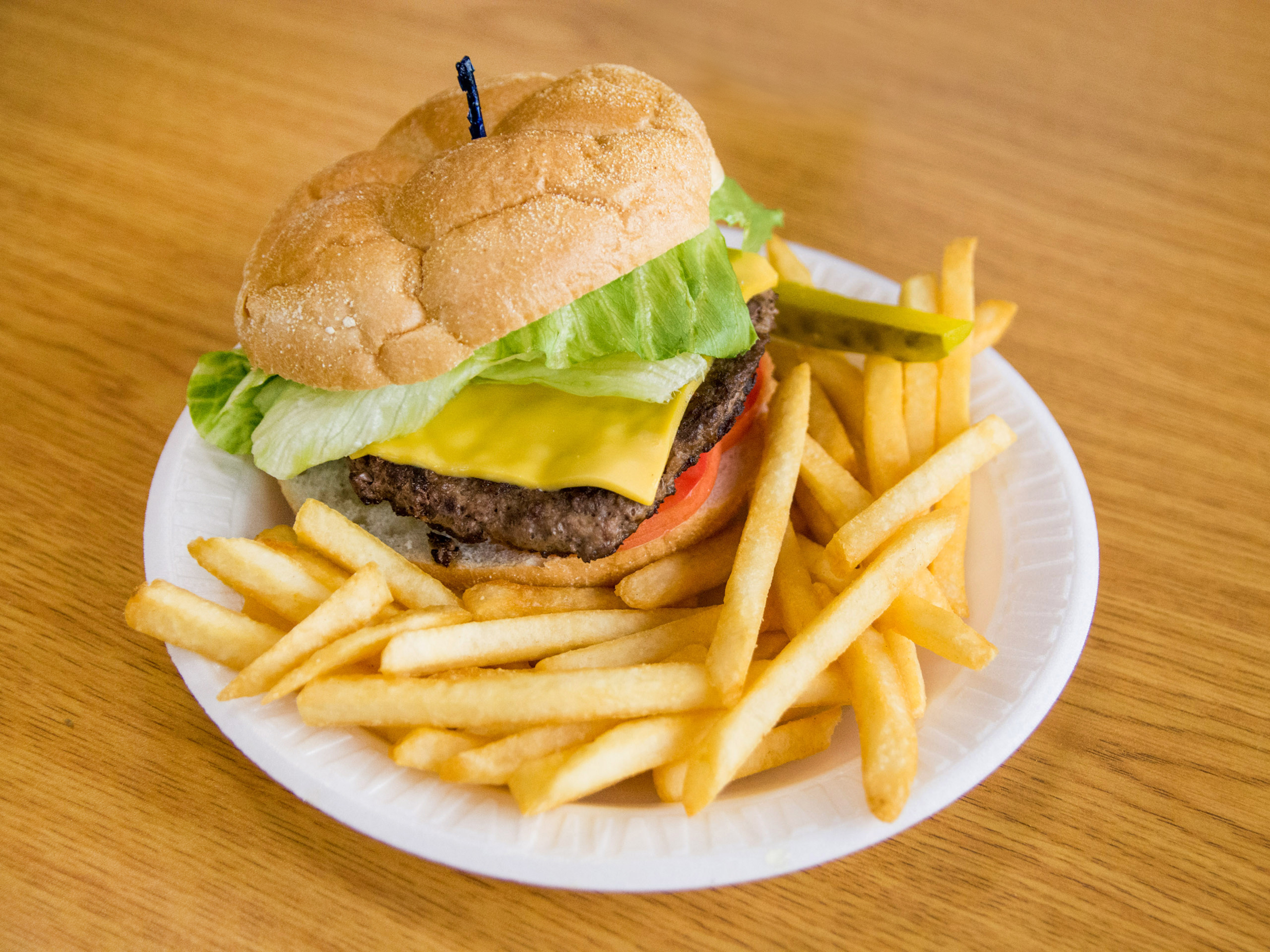 Order Cheeseburger (8 oz.) food online from Zorba's Pizza store, Edgewood on bringmethat.com