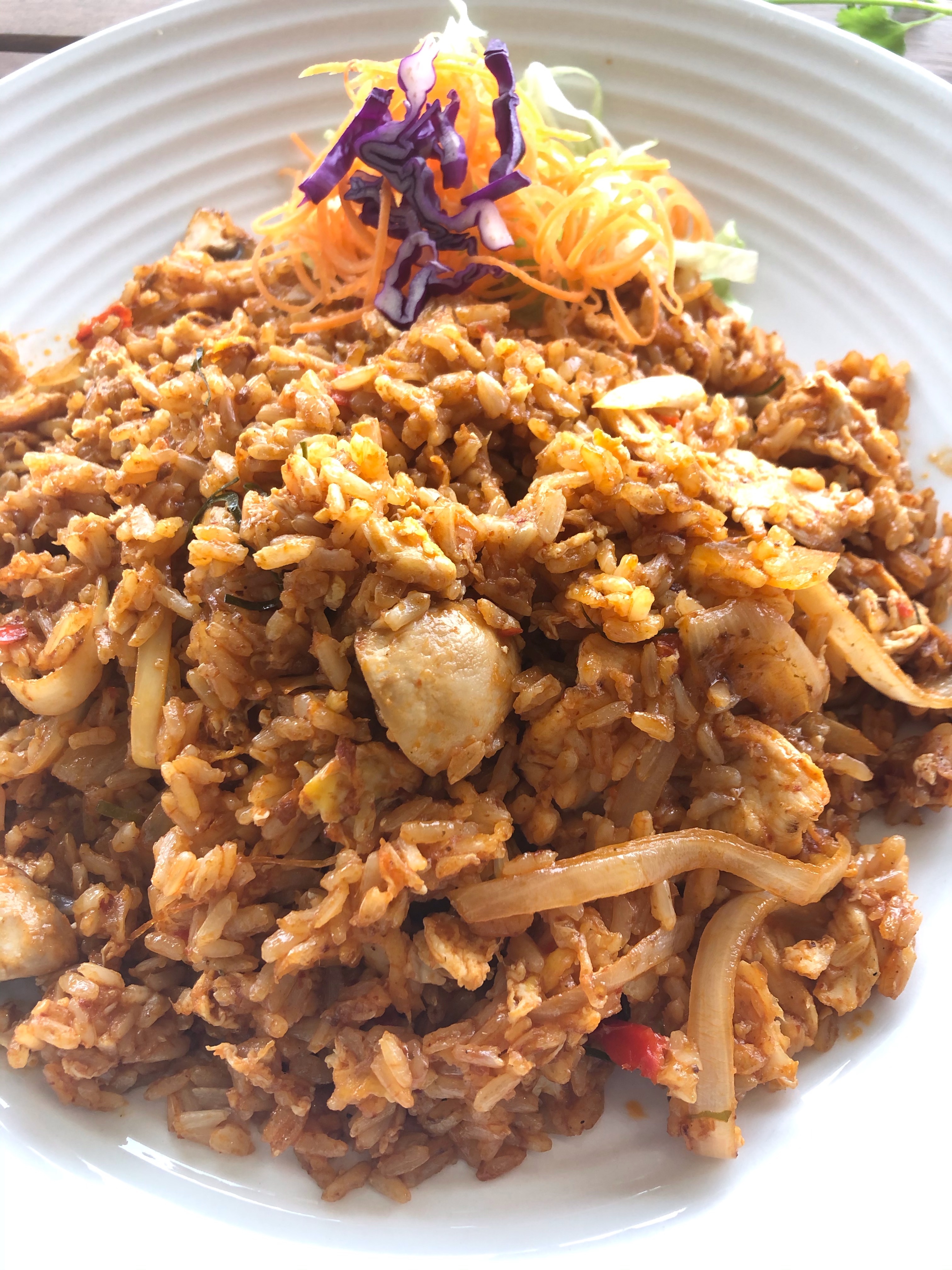 Order Tom Yum Fried Rice food online from Lemongrass Thai Eatery store, Dallas on bringmethat.com