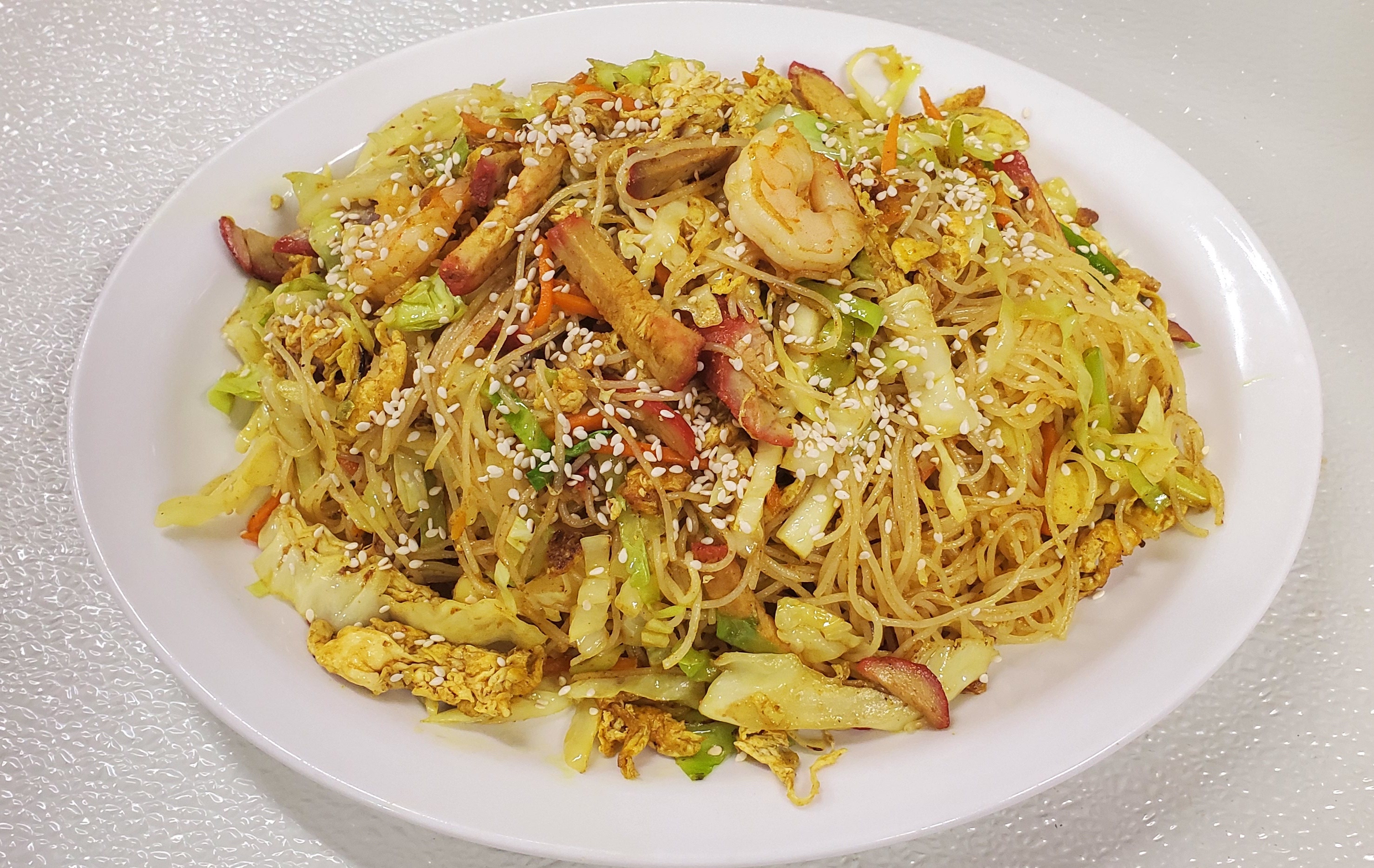 Order C13. Singapore Rice Noodle food online from Szechuan House store, Aloha on bringmethat.com