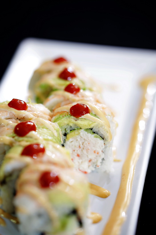 Order Spicy Shrimp Roll food online from Hon Sushi store, Corona on bringmethat.com