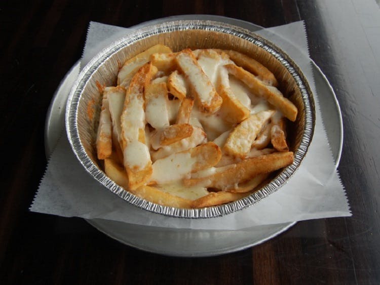 Order Mozzarella Fries - Small food online from Claymont Steak Shop store, Claymont on bringmethat.com