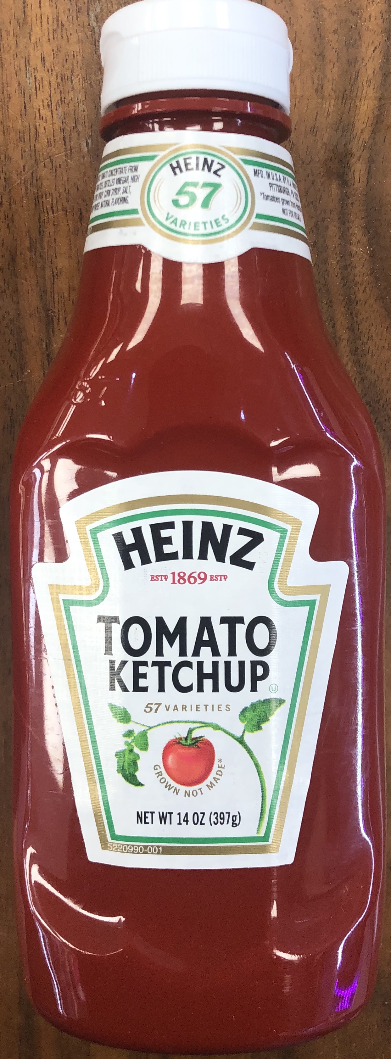 Order Heinz Tomato ketchup 14 oz food online from Danny's Deli store, Flushing on bringmethat.com