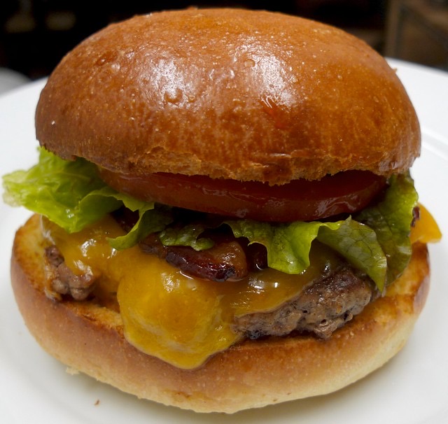 Order Cheeseburger food online from Sam Market Deli And Grill store, Edgewater on bringmethat.com