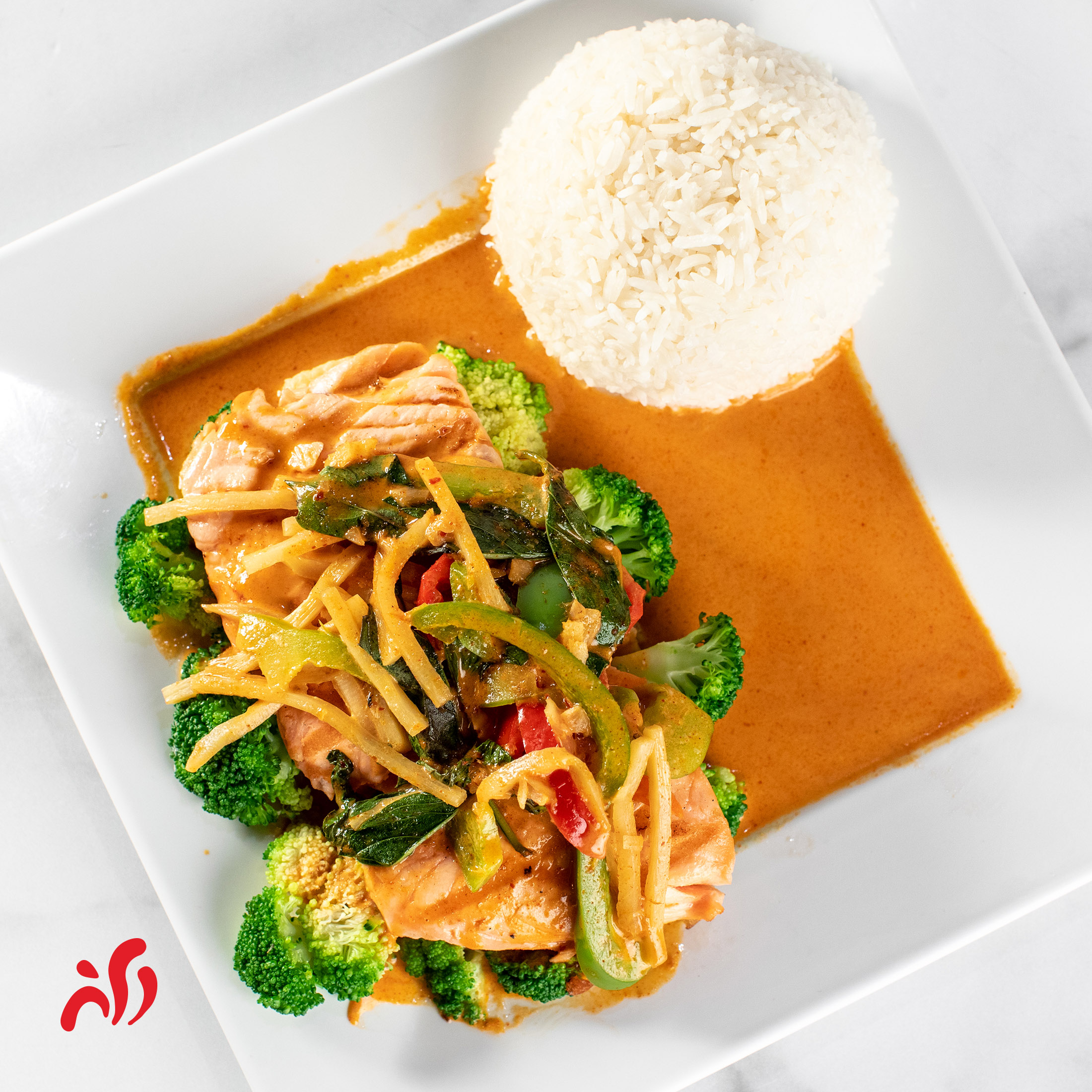 Order Salmon Red Curry food online from Zato Thai Cuisine store, Dallas on bringmethat.com
