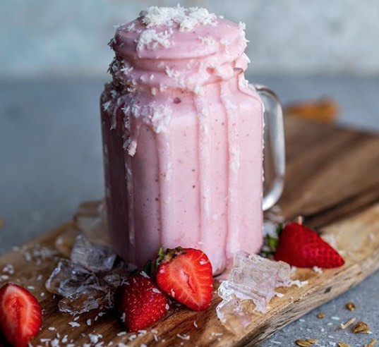 Order Strawberry Shortcake Smoothie food online from Beach Cities Cafe store, Redondo Beach on bringmethat.com