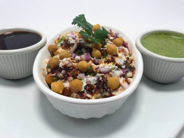 Order SAMOSA CHAT food online from Masala Indian Kitchen store, Novi on bringmethat.com