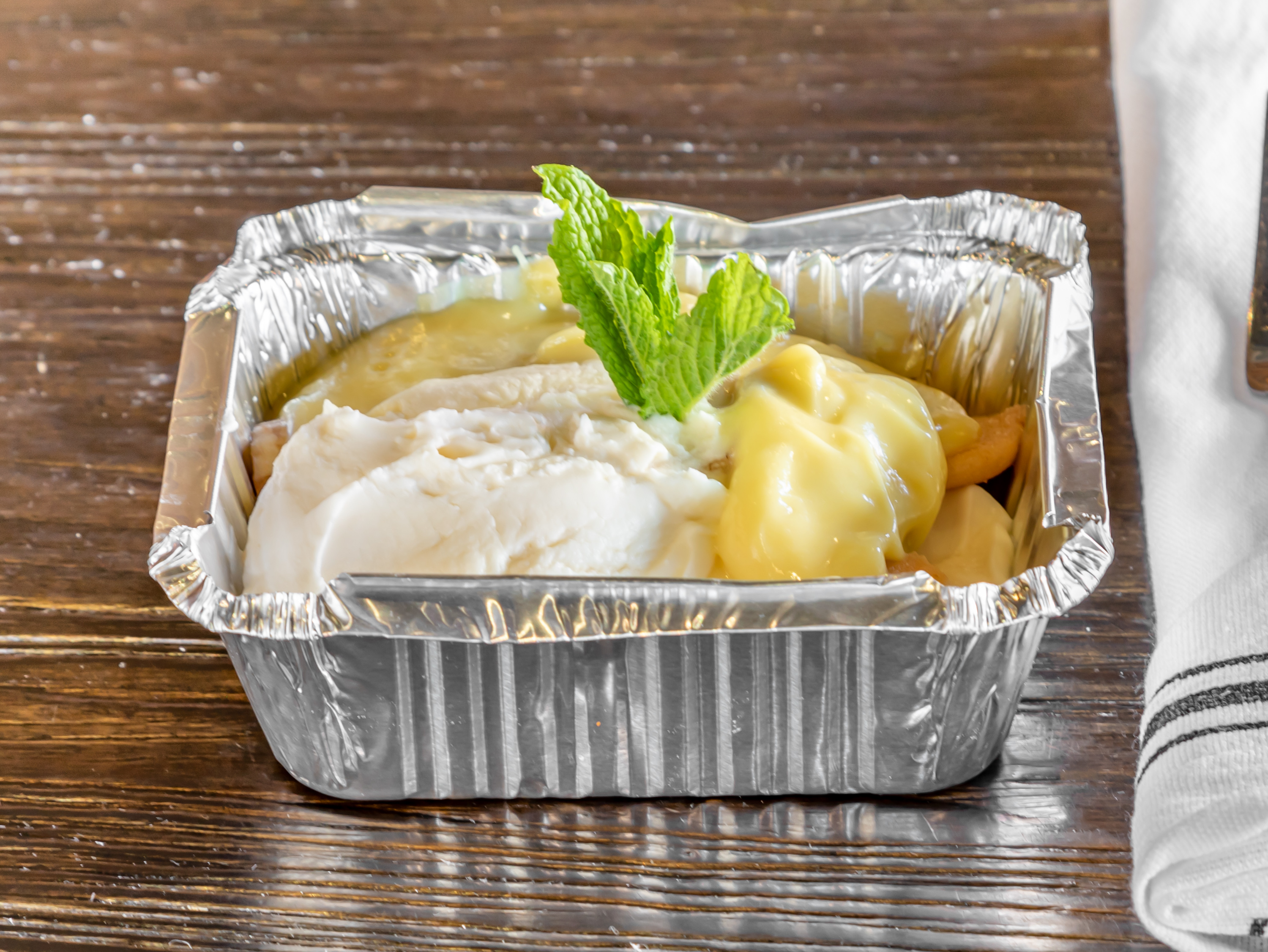 Order Banana Pudding food online from Blvd Bistro Of Harlem store, New York on bringmethat.com