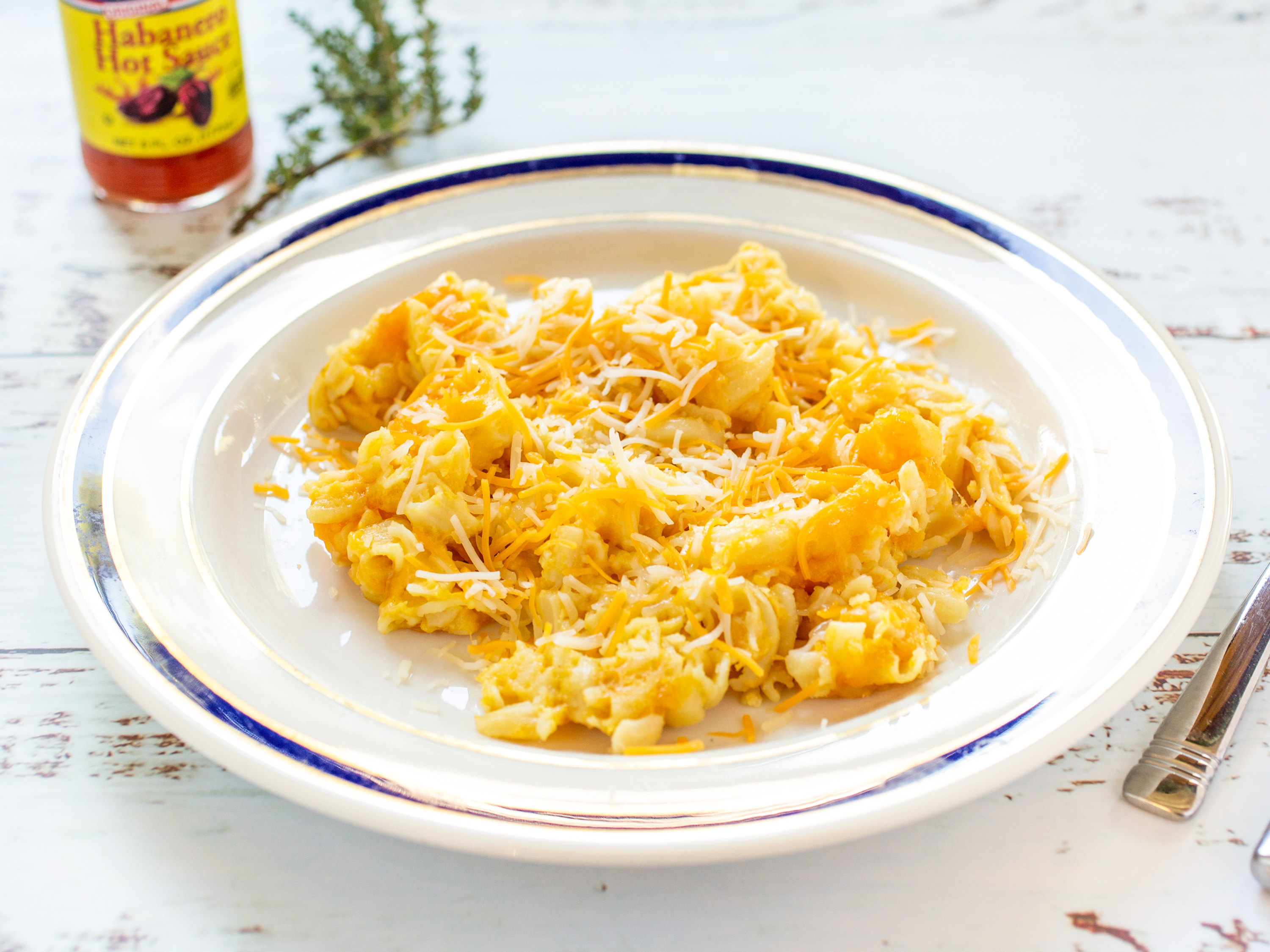 Order Mac and Cheese food online from Island Buzz store, Rochester on bringmethat.com