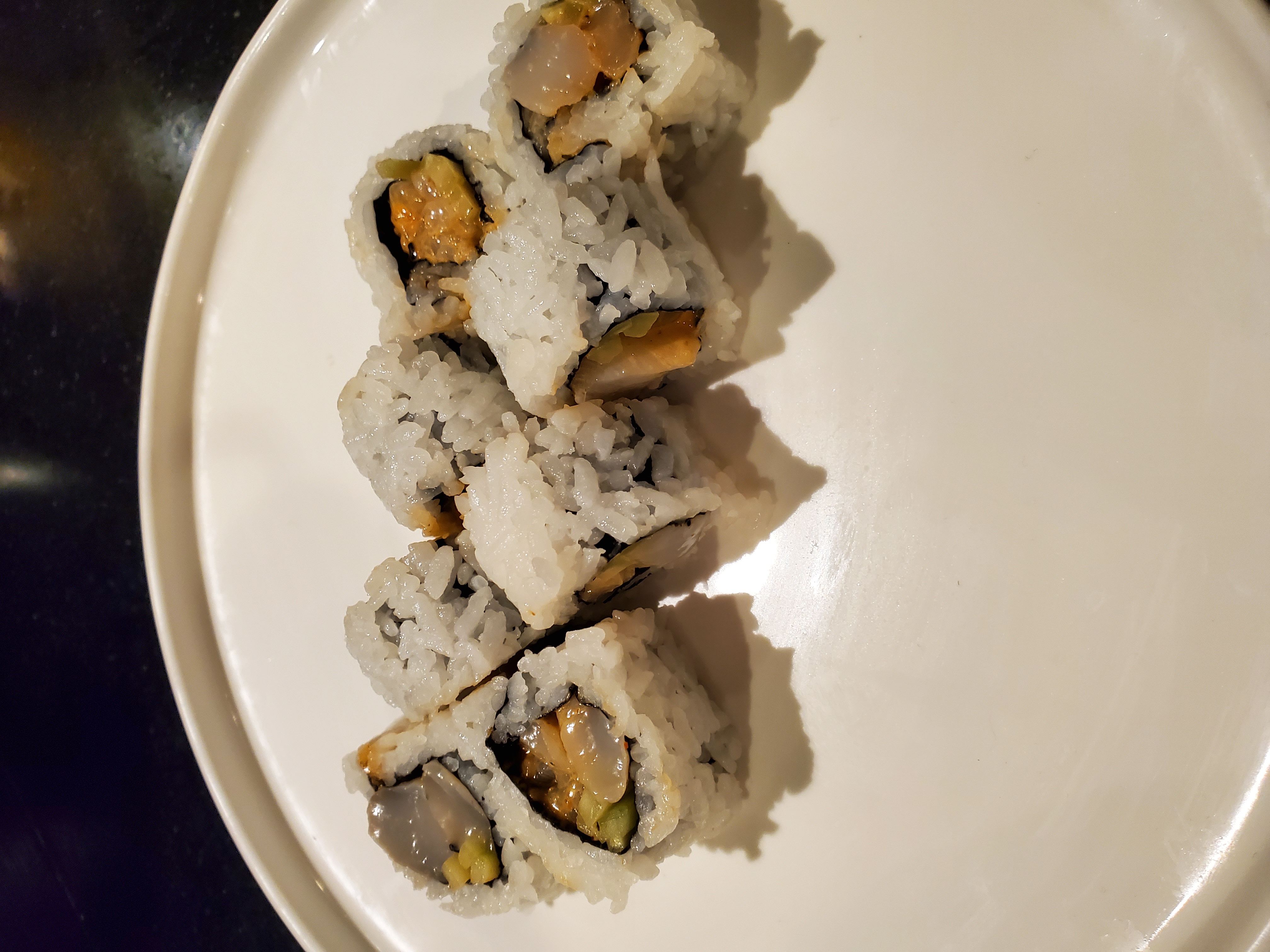 Order Spicy Scallop Roll food online from Kiku Sushi store, Los Angeles on bringmethat.com