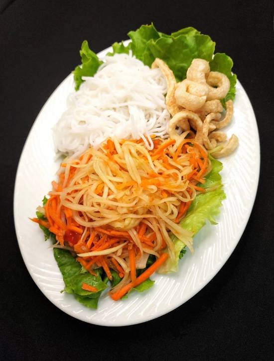 Order Papaya Salad food online from Siam Thai Asian Cuisine store, Arden Hills on bringmethat.com