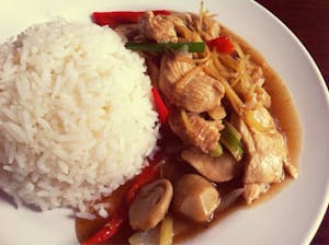 Order Pad Khing - Lunch food online from Sabuy Sabuy II store, Berkeley on bringmethat.com