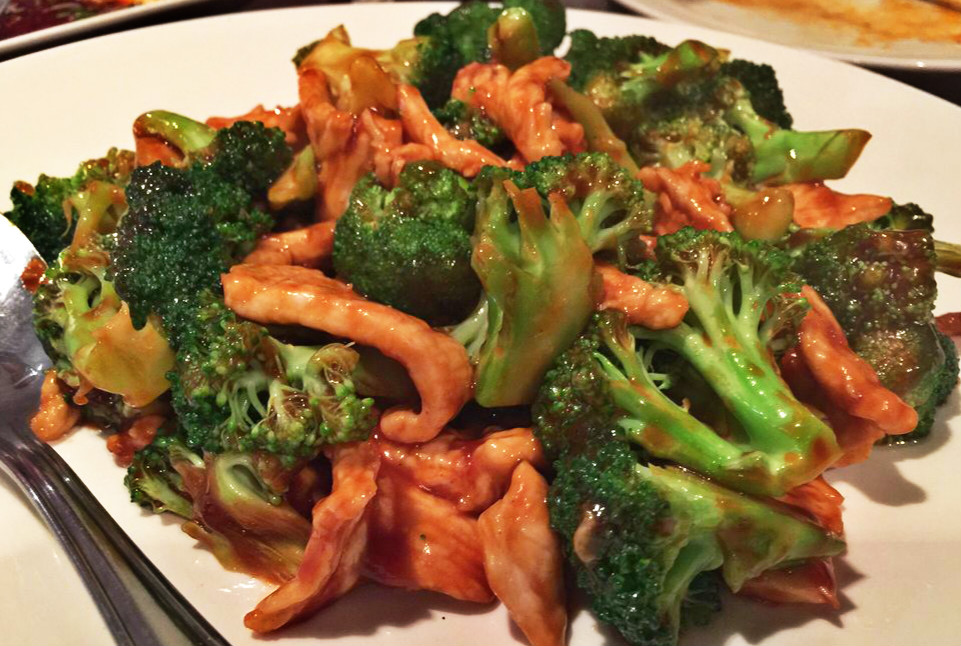 Order 56. Chicken with Broccoli food online from Aaron's Chinese and Thai store, New York on bringmethat.com
