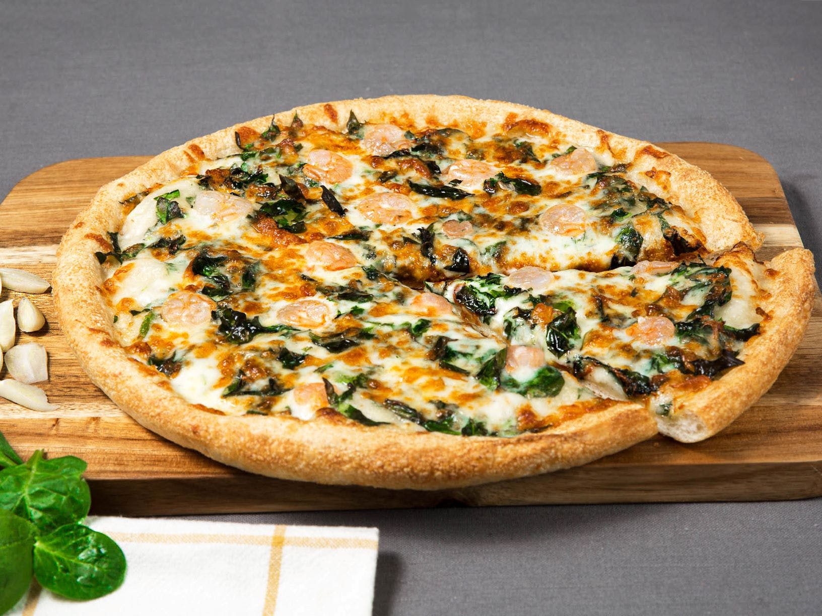 Order Sarpino's Alfredo Shrimp Pizza - Personal 8'' food online from Sarpino's Pizzeria store, Chicago on bringmethat.com
