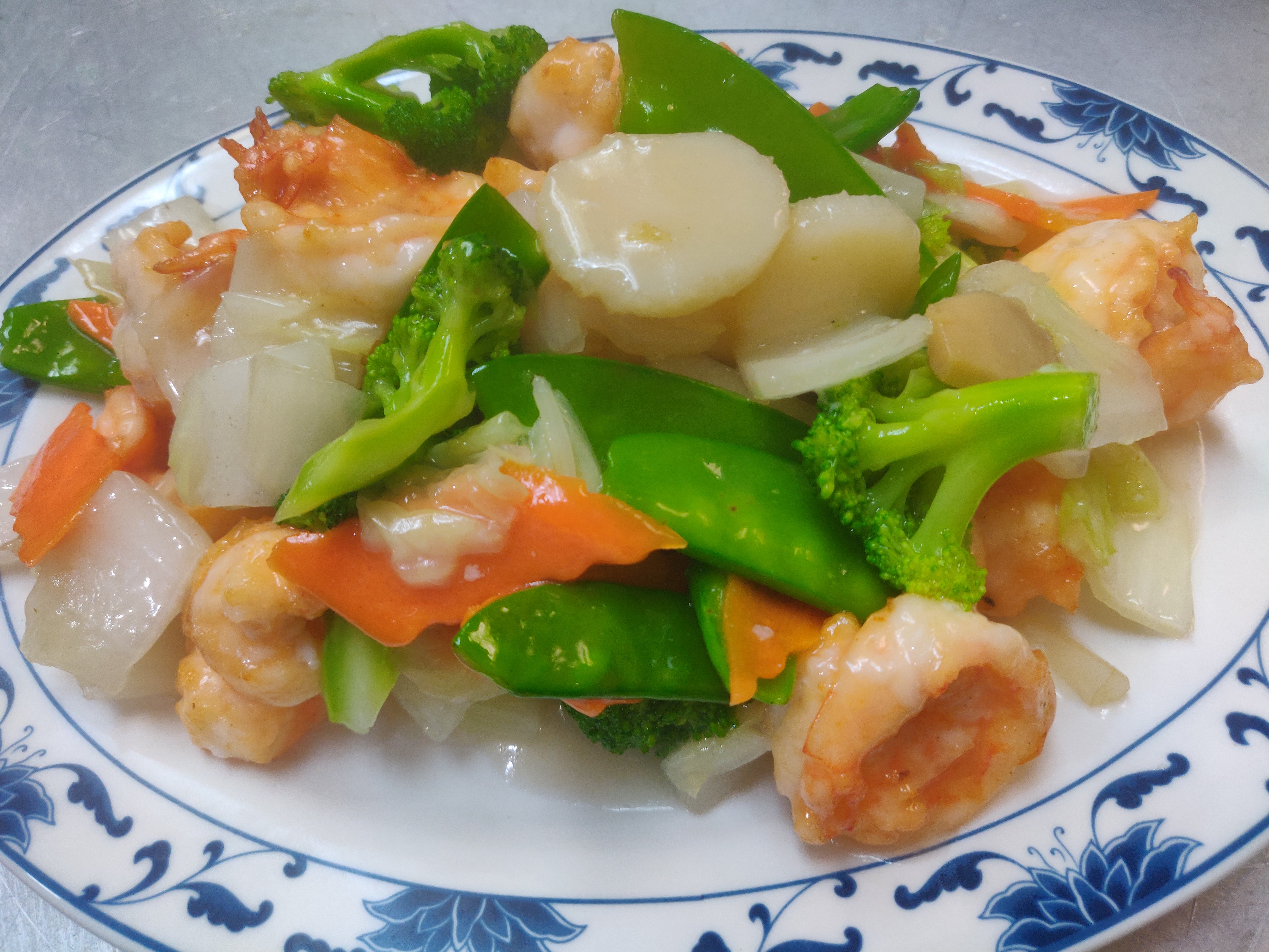 Order S9. Ten Pieces Shrimp with Vegetable food online from Sam Cafe store, Houston on bringmethat.com