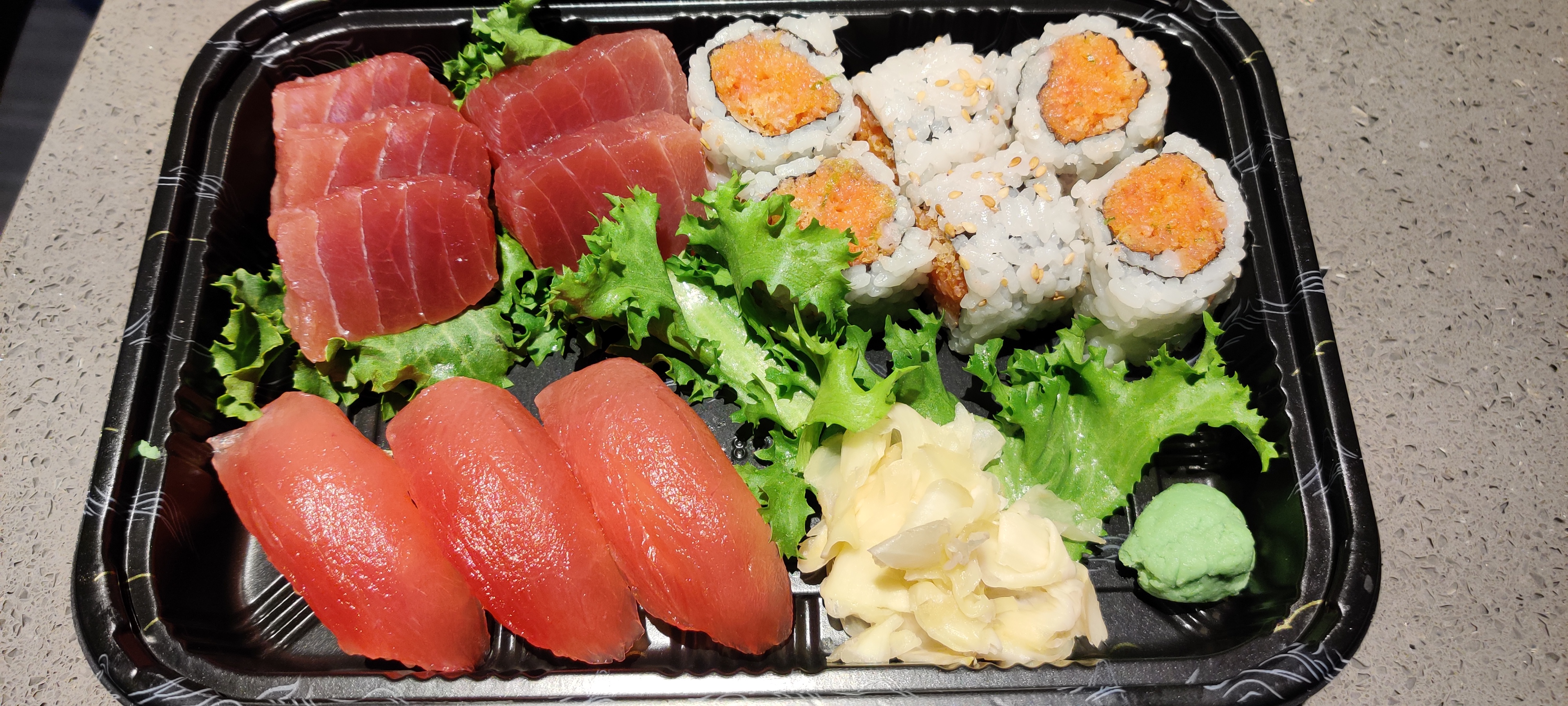 Order Tuna Lover Combo food online from Hagane Hibachi & Sushi store, Howard Beach on bringmethat.com
