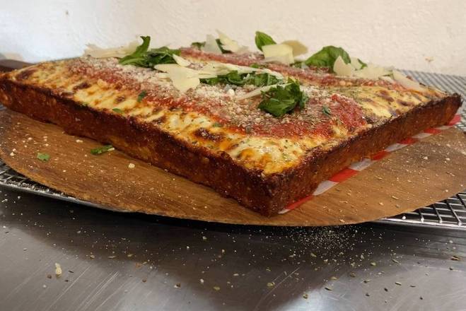 Order DETRIOT "PAN"  Style Crust "THICK"  (Small Only) food online from Casa Pizzeria store, Ludlow on bringmethat.com