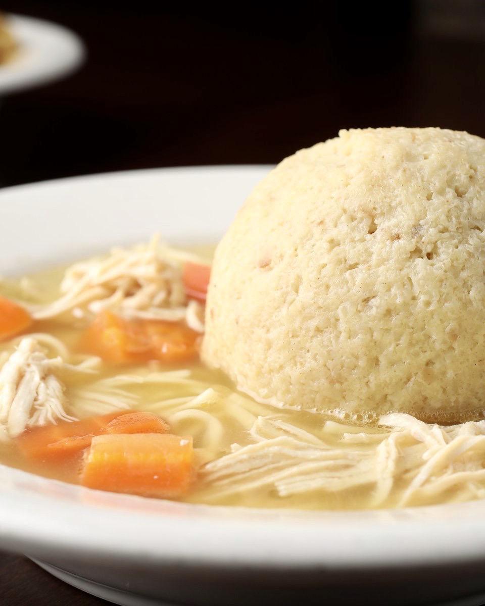 Order Chicken Matzo Ball Soup food online from Famous Labels Deli store, Los Angeles on bringmethat.com