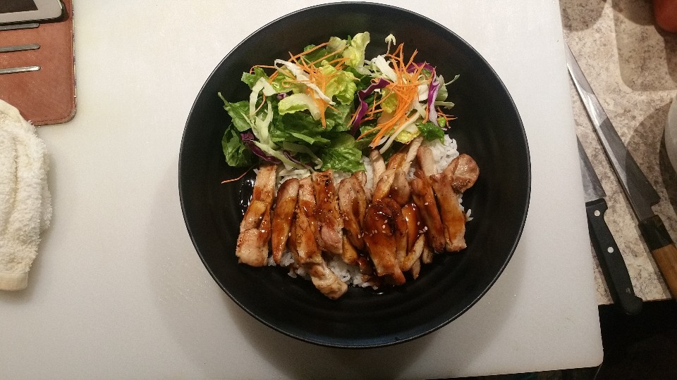 Order Chicken Teriyaki Bowl food online from Go Sushi store, Pinole on bringmethat.com