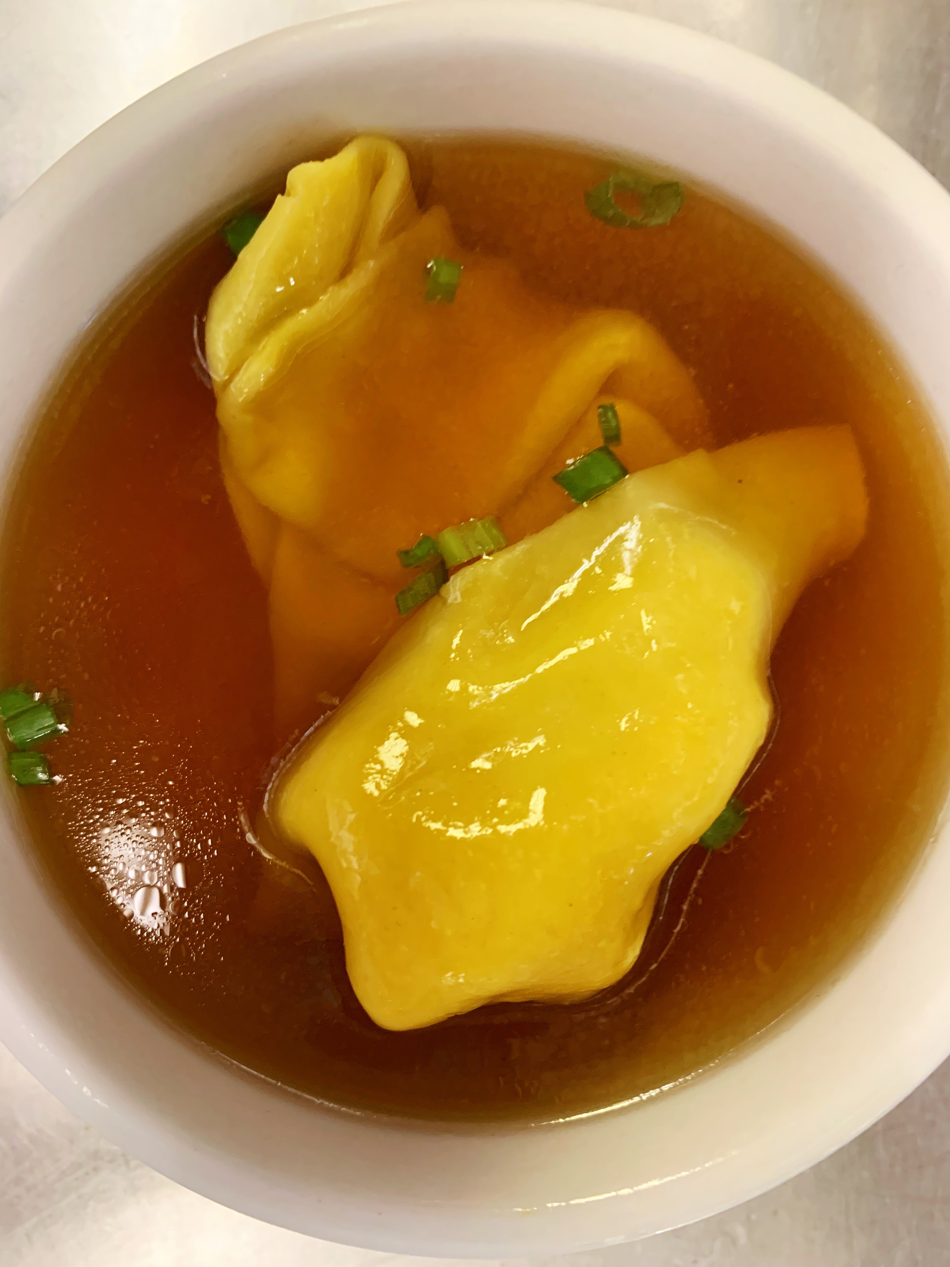 Order Wonton Soup sm (for 1) food online from Dragon Inn store, Durham on bringmethat.com