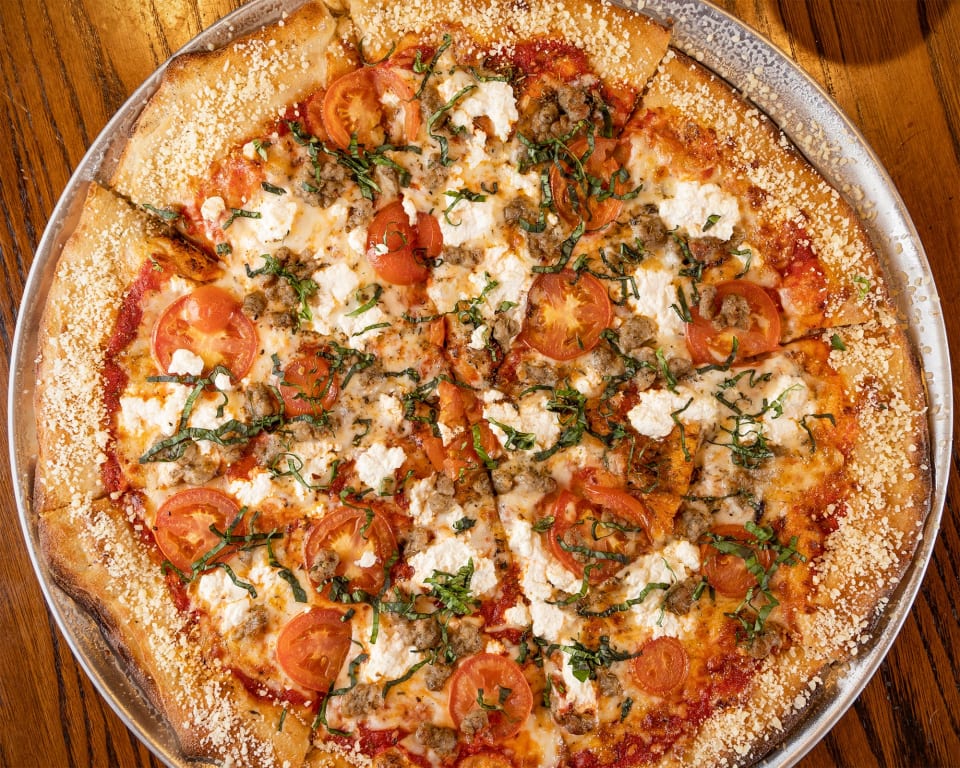 Order Chicken Rustic Pizza food online from British Beer Company store, Barnstable on bringmethat.com