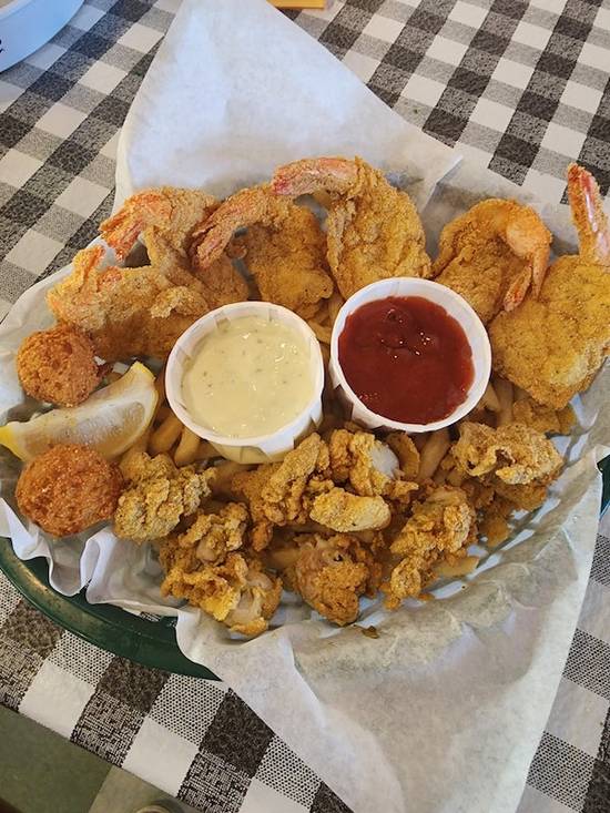 Order 6 Shrimp / 6 Oysters food online from Flying Fish - Memphis store, Memphis on bringmethat.com