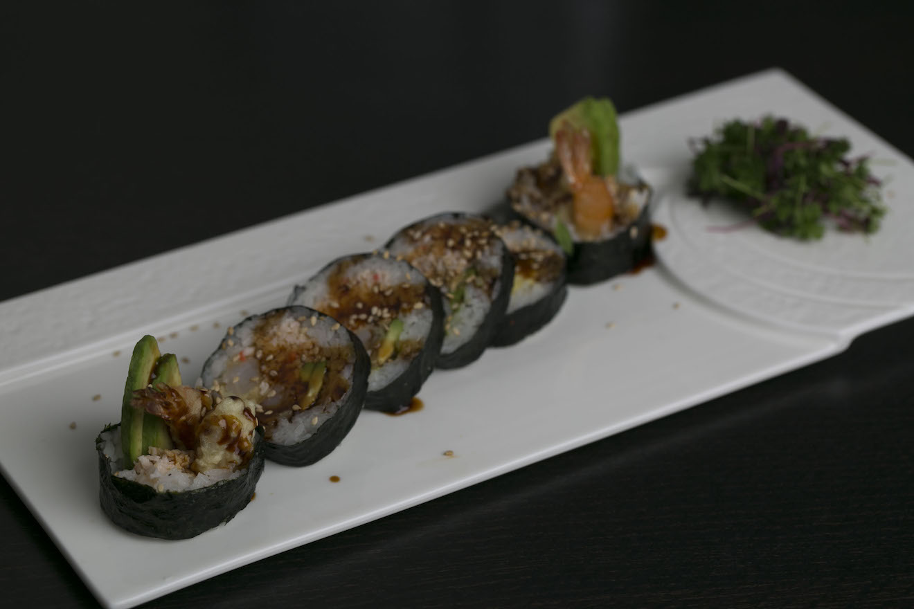 Order E15. Shrimp Tempura Roll food online from Icho Izakaya Fusion Cuisine store, Temple City on bringmethat.com