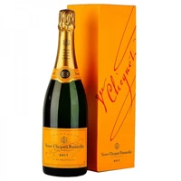 Order Veuve Clicquot Yellow Label Brut 750 ml food online from Flask Fine Wine & Whisky store, Studio City on bringmethat.com