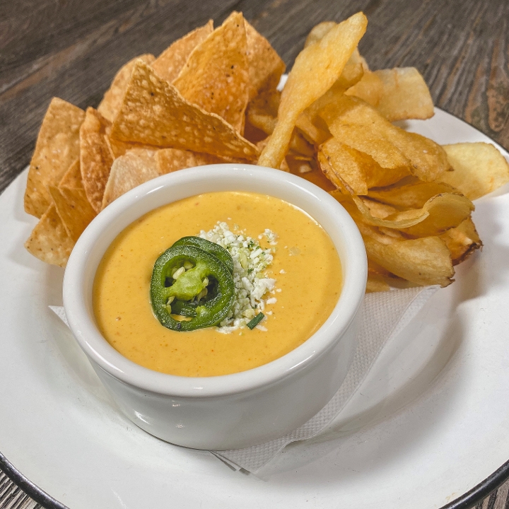 Order ML Queso food online from Maple Landing store, Dallas on bringmethat.com