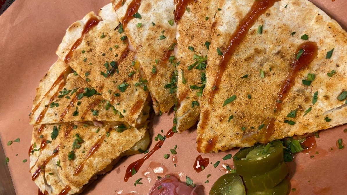 Order Chicken Quesadilla food online from Grill Em store, Campbell on bringmethat.com