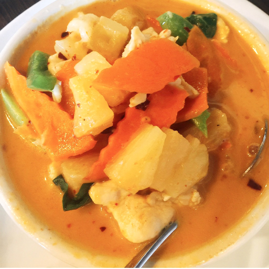 Order Pineapple Curry food online from Best Thai-Frisco store, Frisco on bringmethat.com