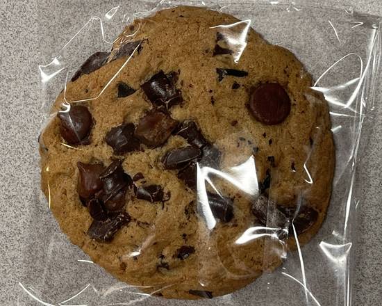Order Chocolate Chip Cookies food online from Amore Pizza store, Stoneham on bringmethat.com