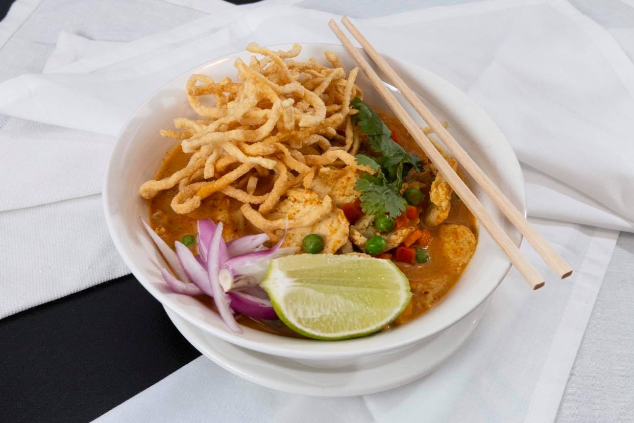 Order 30. Khao Soi (chicken) food online from Tuay Thai store, Palos Heights on bringmethat.com