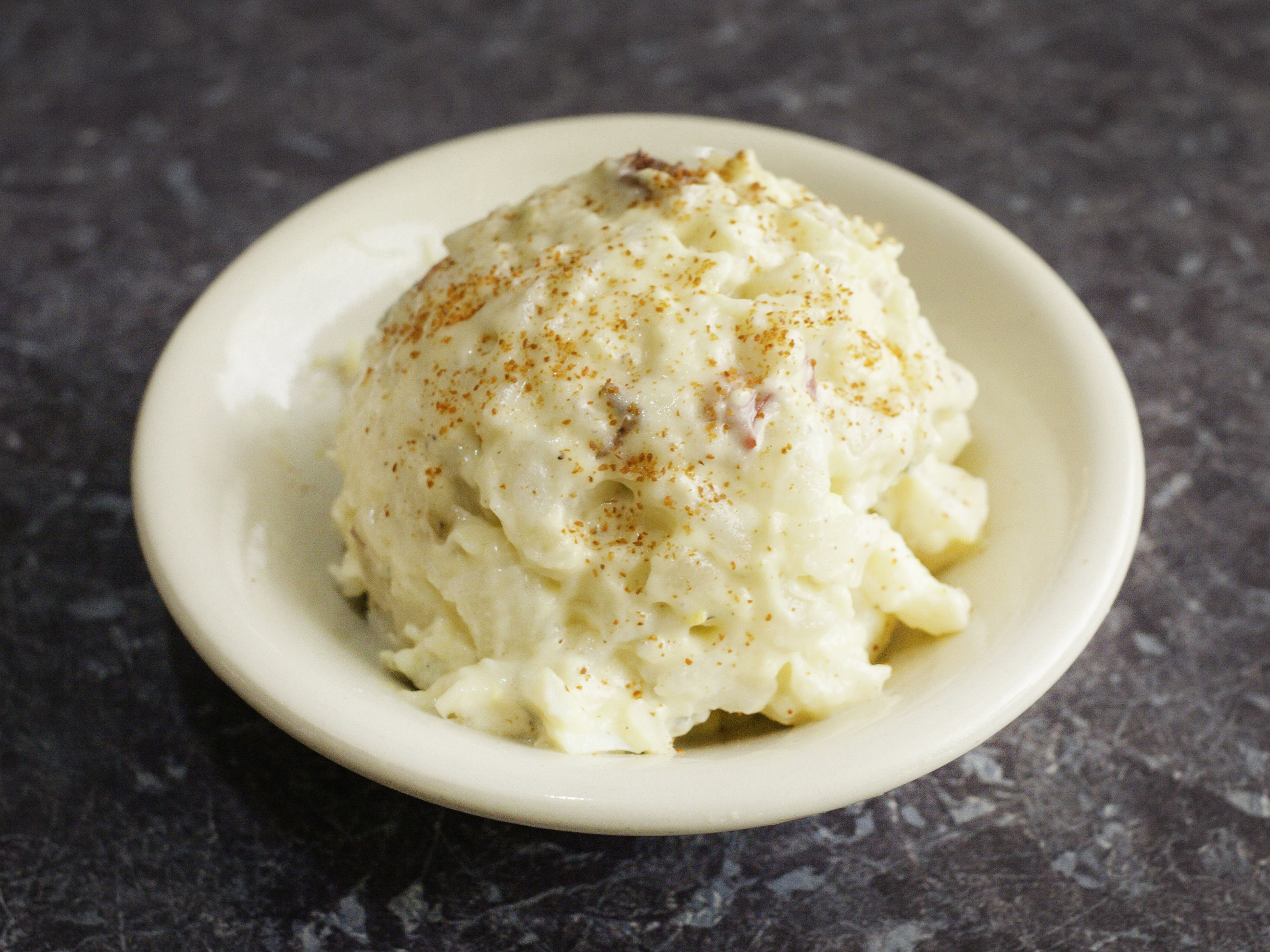 Order Homestyle Potato Salad food online from Wolf's Bar-B-Q store, Evansville on bringmethat.com