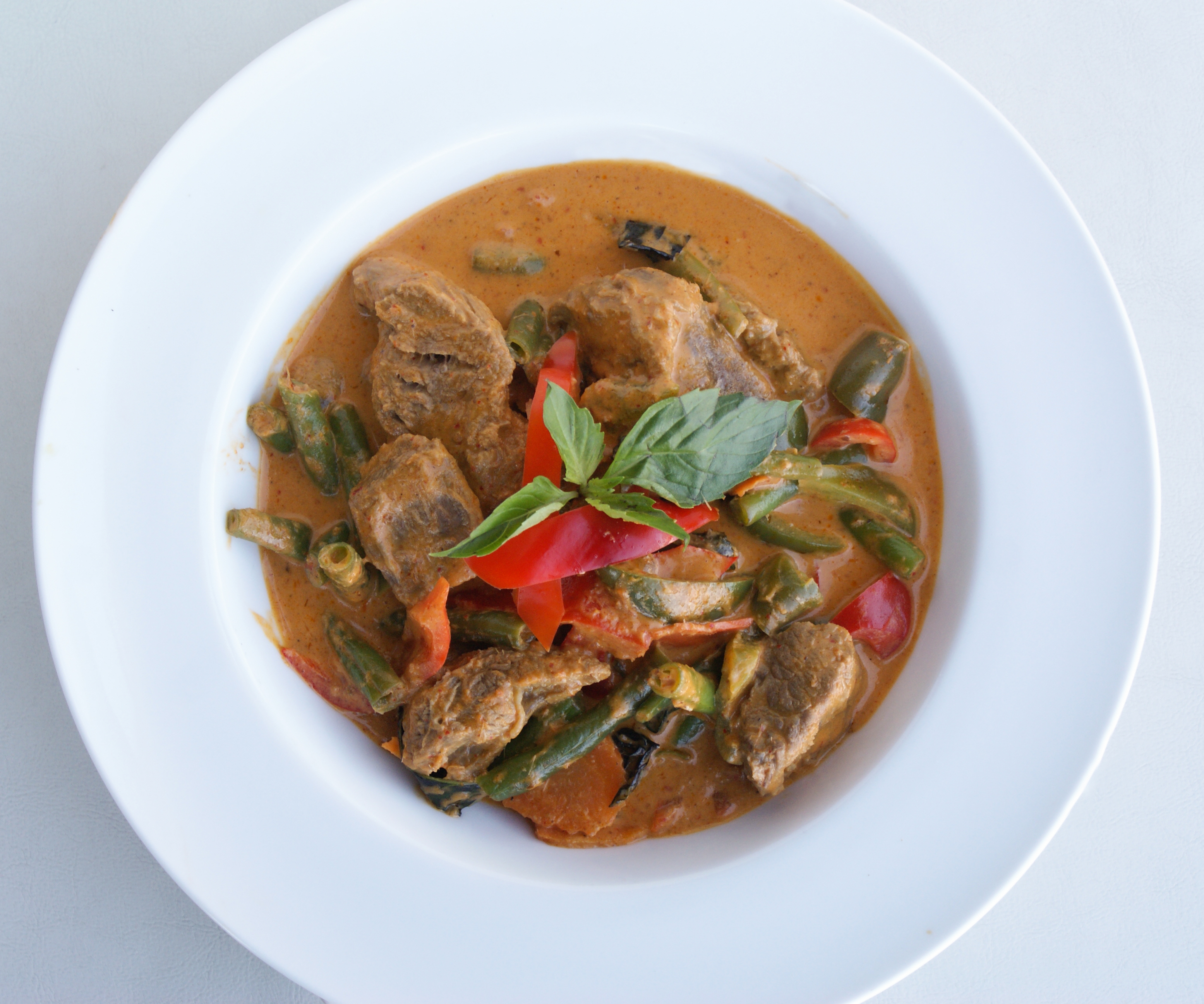 Order C4. Panang Curry Beef food online from Chon Thai Food store, Chandler on bringmethat.com