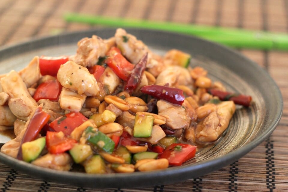 Order Chicken with Cashew Nuts food online from East Delight Chinese Restaurant store, Bowie on bringmethat.com