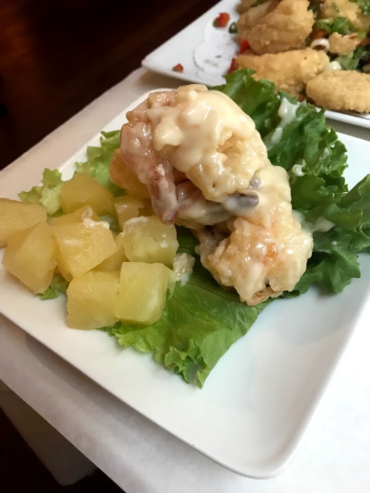 Order 211. Prawns and Pineapple in Mayonnaise Dressing  food online from Bro Chinese store, New York on bringmethat.com