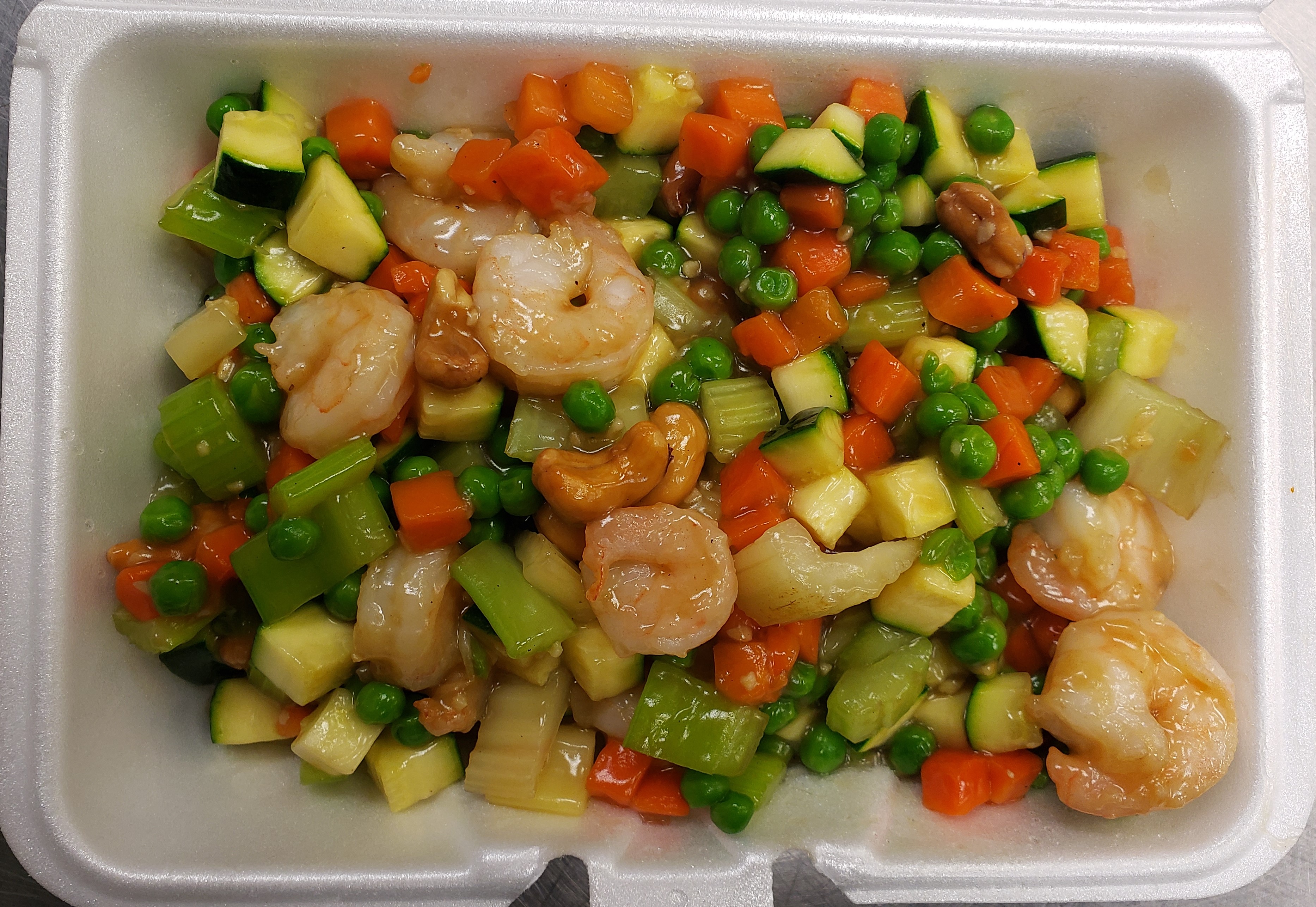 Order L31. Cashew Shrimp Lunch food online from Golden Pearl store, Salt Lake City on bringmethat.com