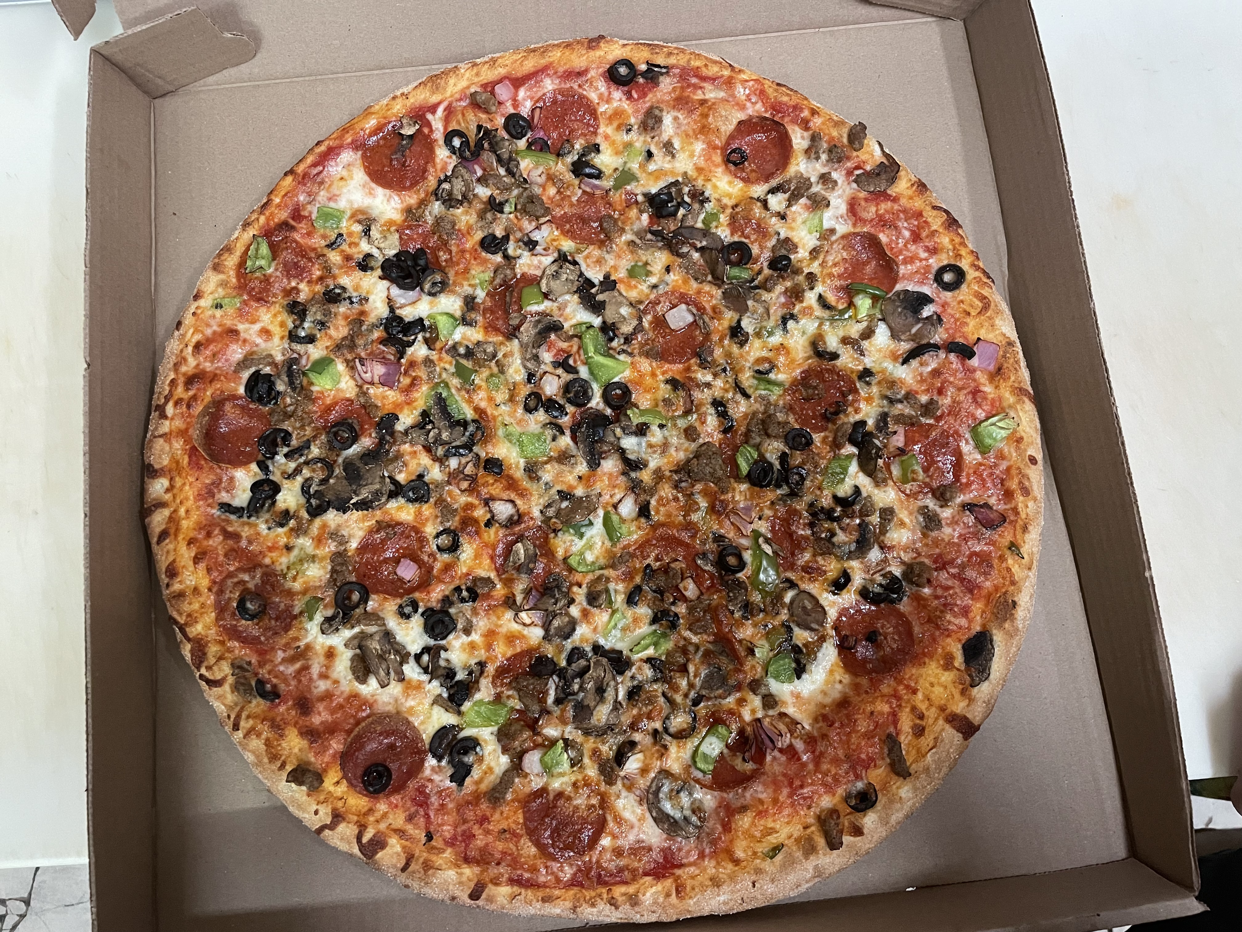 Order Supreme Pizza food online from Express Pizza store, Pittsburgh on bringmethat.com