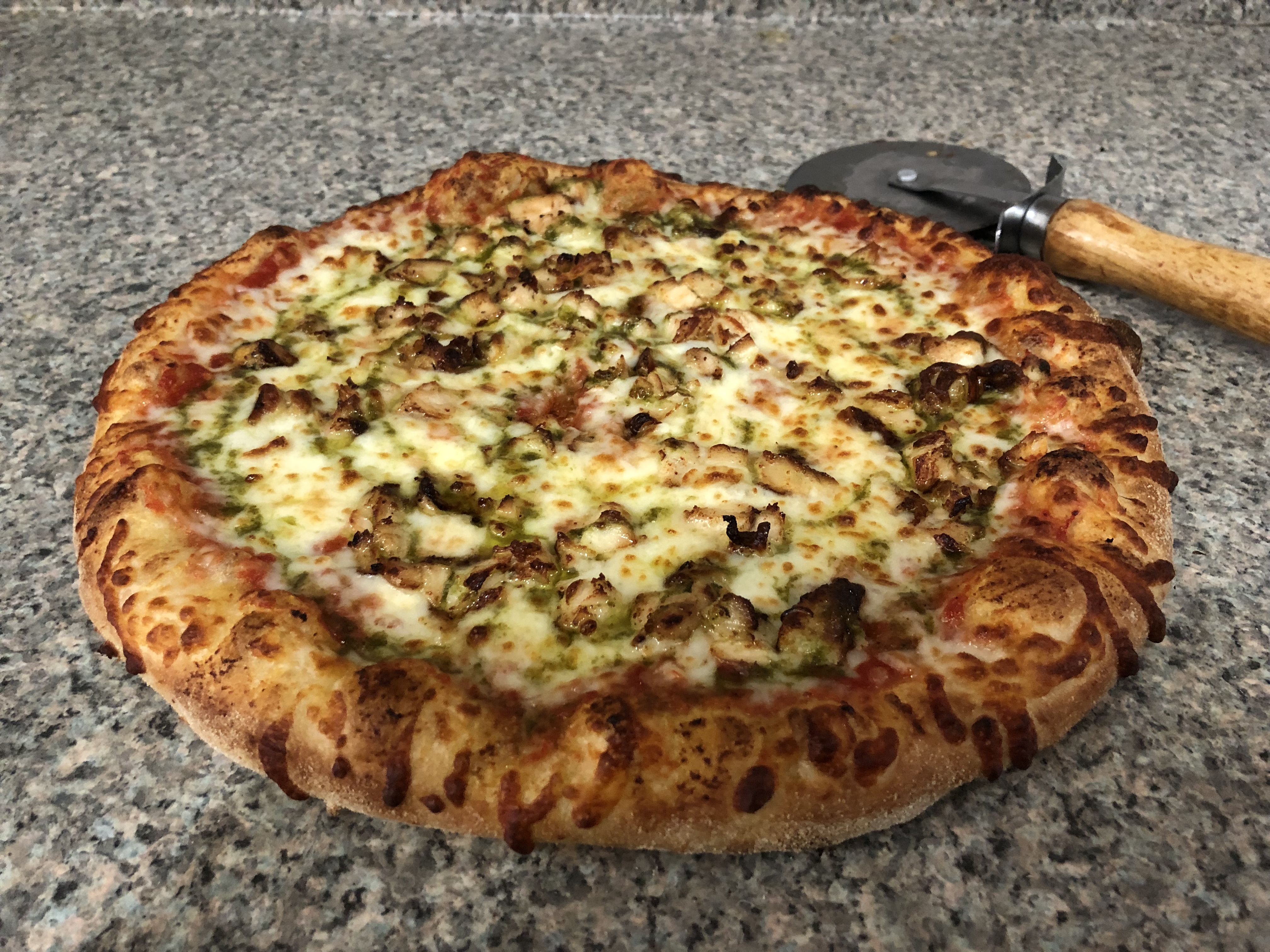 Order Chicken Pesto Pizza food online from Andalus Pizza & Cafe store, Brighton on bringmethat.com