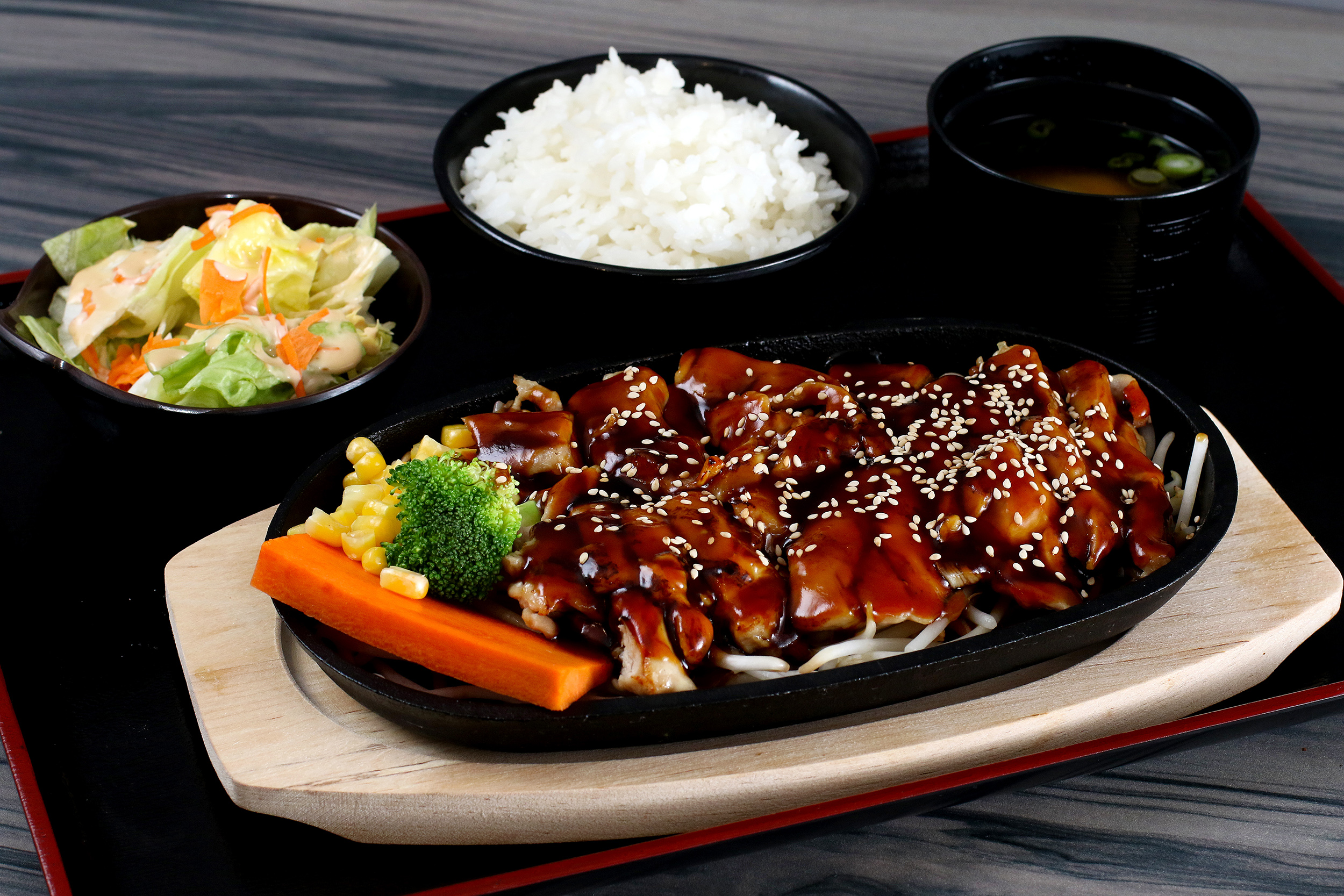 Order E3. Beef Teriyaki food online from J Town Teriyaki store, San Francisco on bringmethat.com