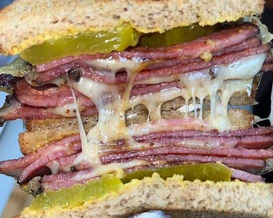 Order Pastrami Sandwich food online from Uptown Deli & Grill store, Passaic on bringmethat.com